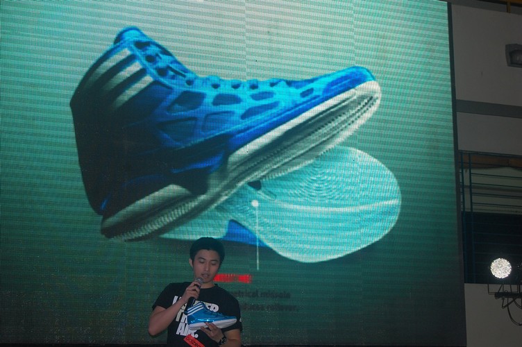 adiZero Crazy Light Philippines Material