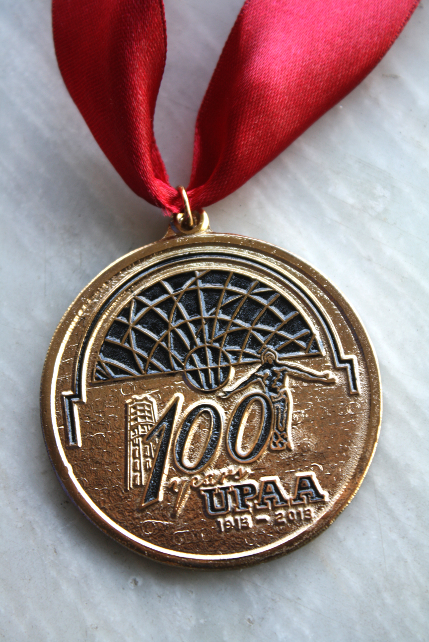 bagong-sigla-fun-run-2013-medal-design