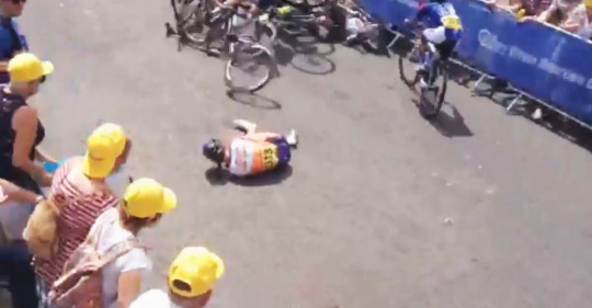 lizzie-armitstead-crash-vid1