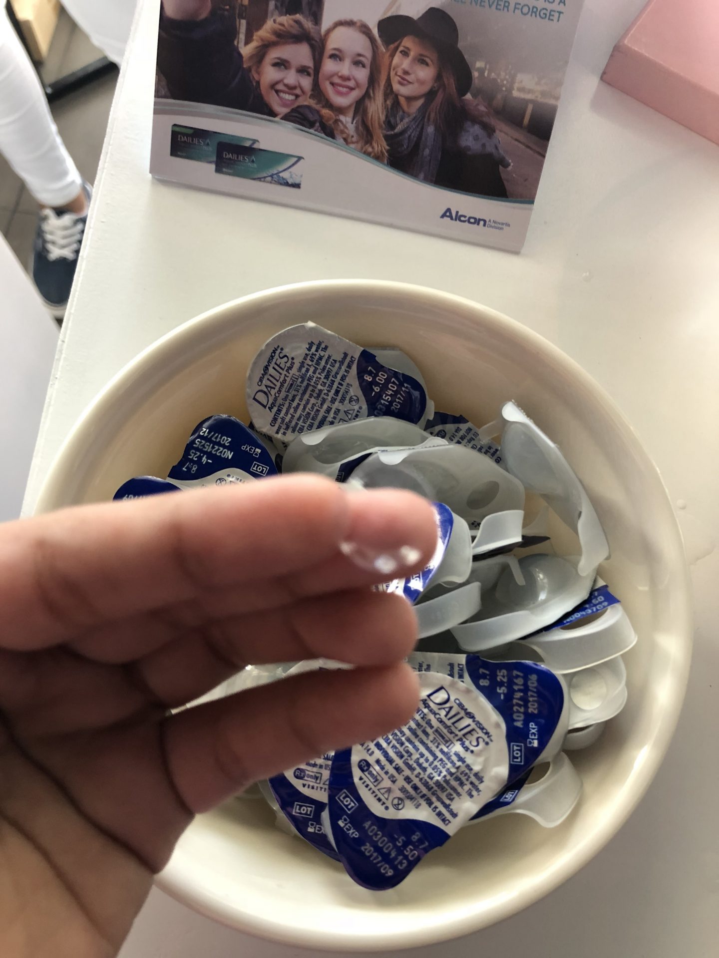 Alcon Launches the Dailies Contact Lenses | Pinoy Fitness