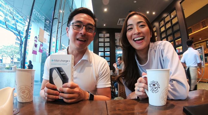 Unboxing the Fitbit Charge 3 with Jackie Go