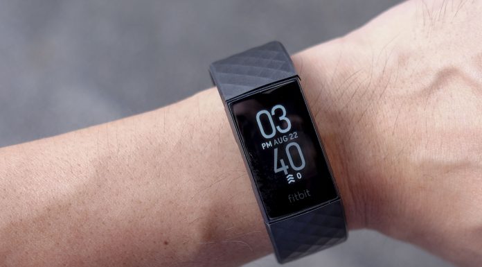 Fitbit Charge 4 | Gear Review
